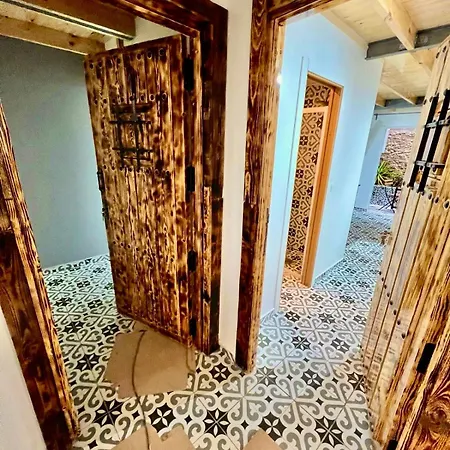 Διαμέρισμα B4 Estudio Nuevo! Cocina Y Bano Privado! A 1 Calle Del Metro *