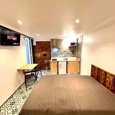 Apartment B4 Estudio Nuevo! Cocina Y Bano Privado! A 1 Calle Del Metro Barcelona