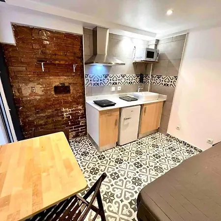 B4 Estudio Nuevo! Cocina Y Bano Privado! A 1 Calle Del Metro *
