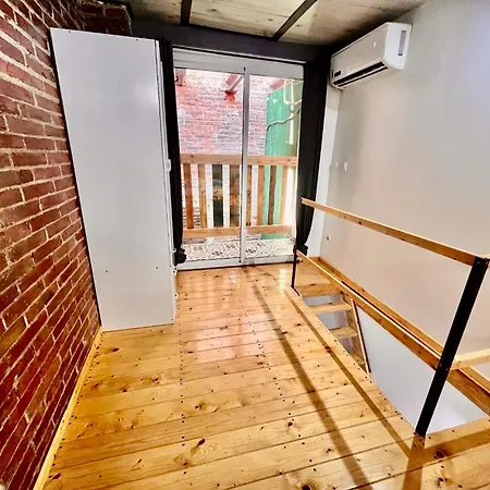 B4 Estudio Nuevo! Cocina Y Bano Privado! A 1 Calle Del Metro * 巴塞罗那