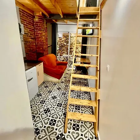B4 Estudio Nuevo! Cocina Y Bano Privado! A 1 Calle Del Metro * 巴塞罗那