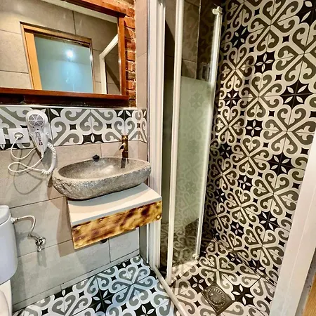 B4 Estudio Nuevo! Cocina Y Bano Privado! A 1 Calle Del Metro Appartement